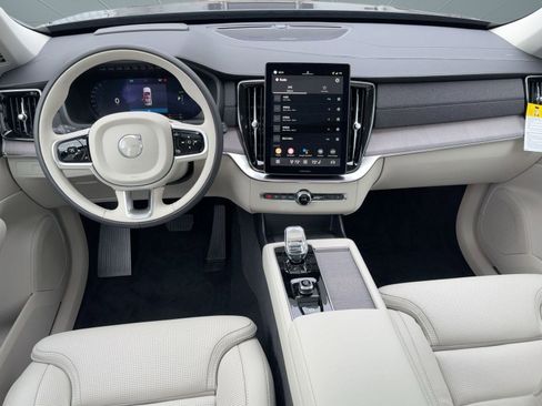 New 2026 Volvo XC90 T8 Ultra w/ Protection Package Premier AWD/4WD image 16