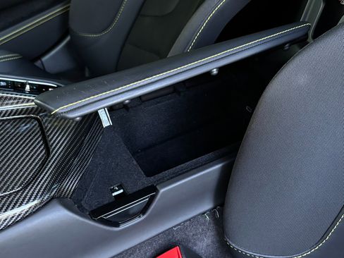 Used 2024 Chevrolet Corvette Z06 RWD image 23