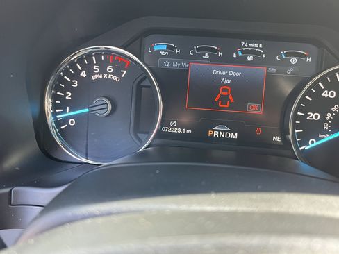 Used 2019 Ford F150 Platinum w/ Equipment Group 701A Luxury AWD/4WD image 21