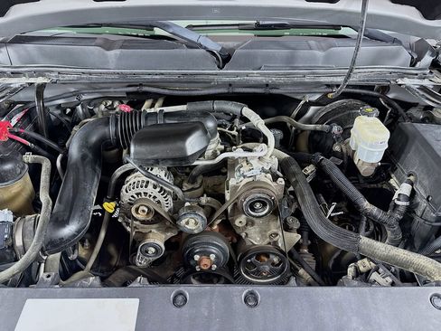 Used 2013 Chevrolet Silverado 1500 W/T RWD image 21