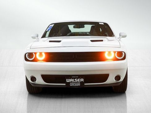 Used 2023 Dodge Challenger SXT w/ Blacktop Package image 8