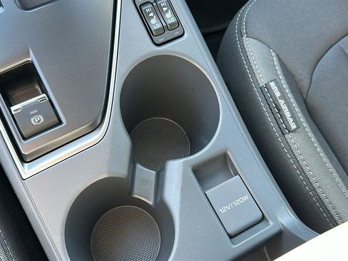 Certified 2025 Subaru Crosstrek 2.0i Premium image 19