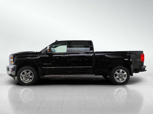 Used 2019 Chevrolet Silverado 2500 LTZ w/ Duramax Plus Package image 2