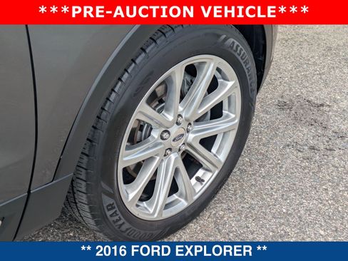 Used 2016 Ford Explorer Limited FWD image 13