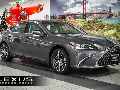 Used 2025 Lexus ES 300h w/ Premium Package