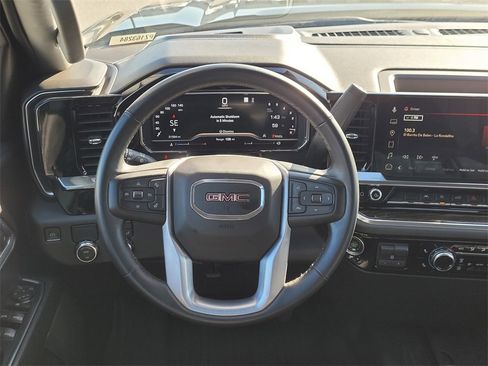 Used 2023 GMC Sierra 1500 Elevation image 12