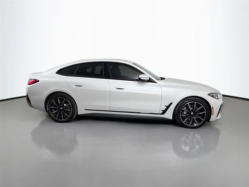 New 2026 BMW i4 xDrive40i w/ M Sport Package AWD/4WD image 5
