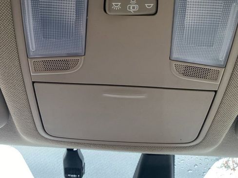 Used 2020 Hyundai Elantra SE w/ Cargo Package (C1) image 28