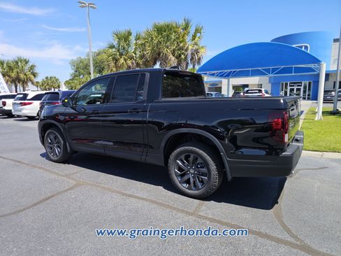 New 2026 Honda Ridgeline Sport image 3