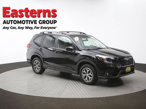 Used 2022 Subaru Forester Premium image 52