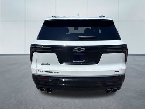 Used 2026 Chevrolet Traverse RS w/ LPO, Floor Liner Package AWD/4WD image 3