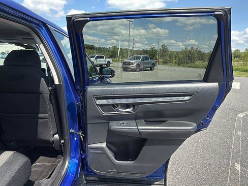 Used 2025 Honda CR-V EX image 19