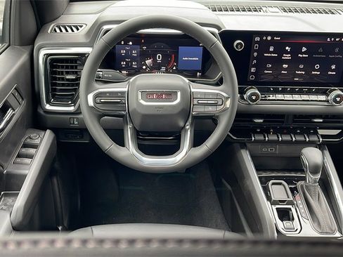 New 2025 GMC Canyon Elevation w/ Convenience Package image 13