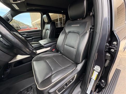 Used 2019 RAM 1500 Laramie AWD/4WD image 17