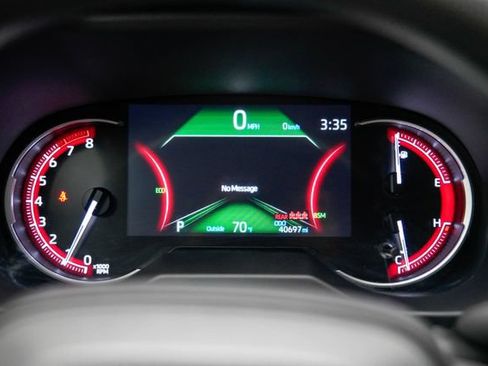Used 2025 Toyota RAV4 XLE AWD/4WD image 2