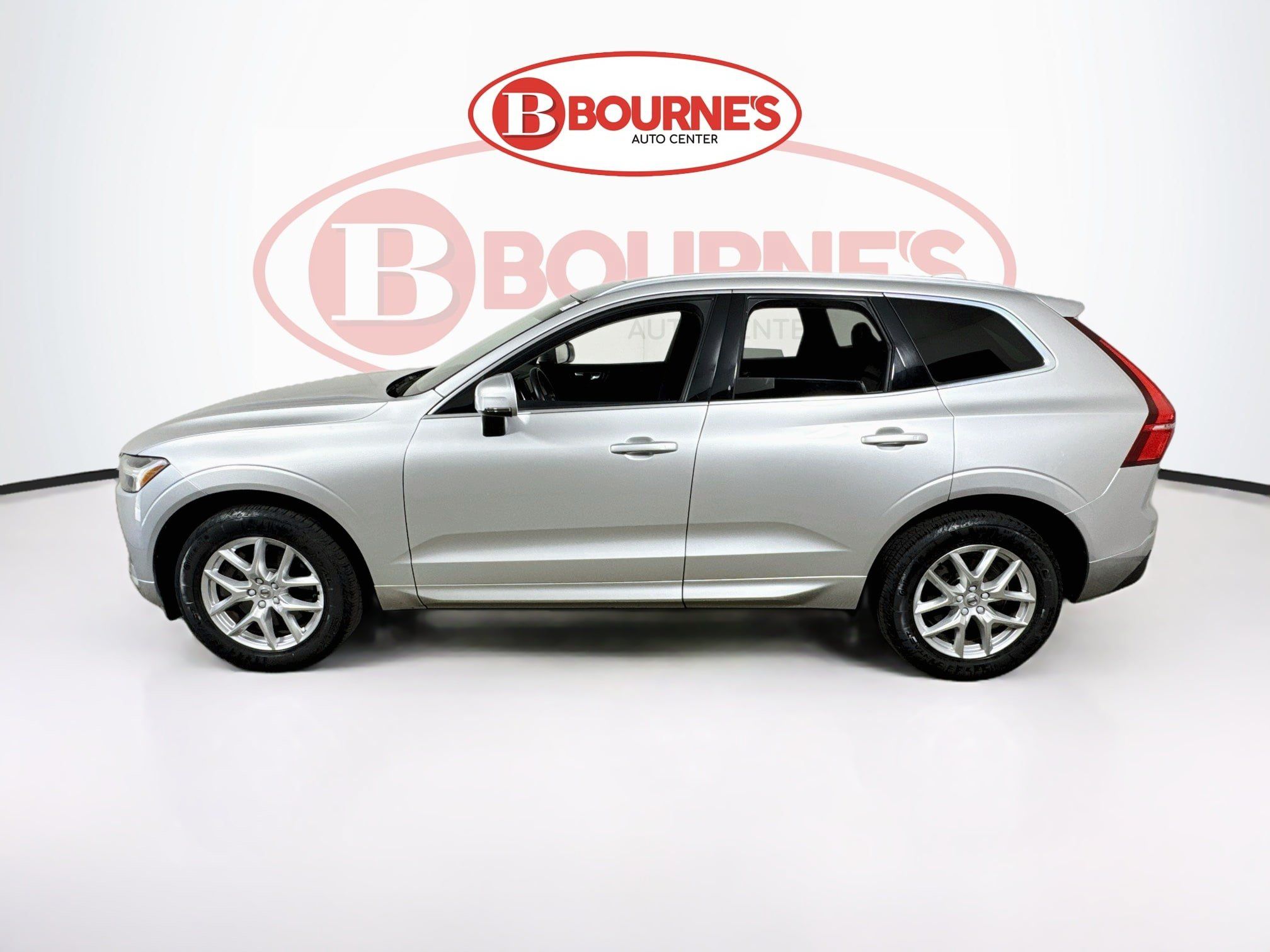 Used 2021 Volvo XC60 T6 Momentum AWD/4WD image 8