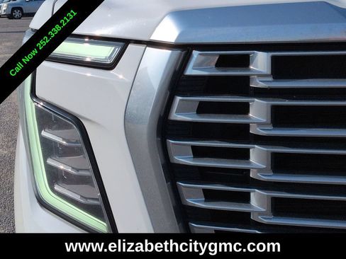 Used 2025 GMC Yukon Denali AWD/4WD image 10
