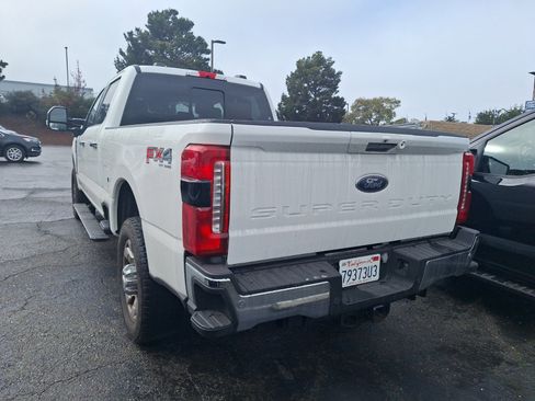 Used 2023 Ford F250 Lariat w/ Lariat Ultimate Package image 4