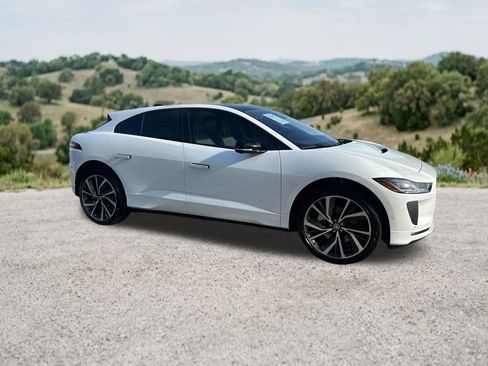 Used 2024 Jaguar I-PACE R-Dynamic HSE AWD/4WD image 12