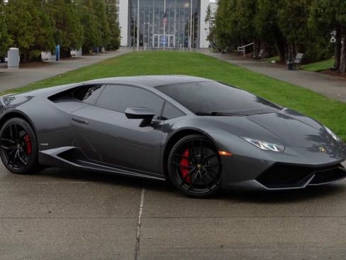 Used 2015 Lamborghini Huracan LP 610-4 image 3