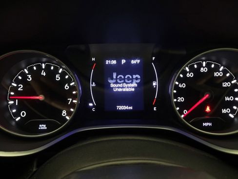 Used 2019 Jeep Compass Altitude image 23