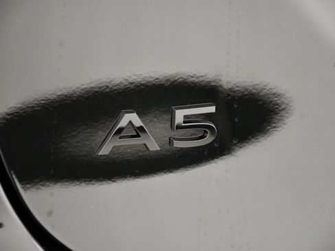 Used 2025 Audi A5 2.0T Premium w/ Convenience Package image 9