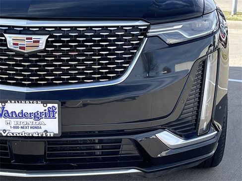 Used 2023 Cadillac XT6 Premium Luxury w/ Technology Package image 8