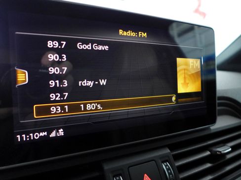 Used 2019 Audi Q5 2.0T Premium Plus w/ Premium Plus Package image 30