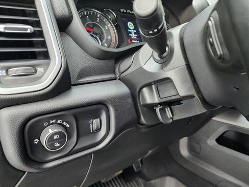 Used 2024 RAM 3500 Big Horn w/ Night Edition image 45