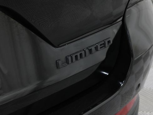 Used 2023 Jeep Grand Cherokee Limited w/ Black Appearance Package image 43