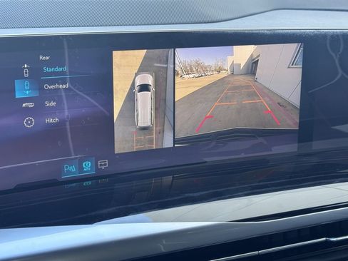 Used 2026 Cadillac Escalade ESV Sport w/ LPO, Floor Liner Package image 29