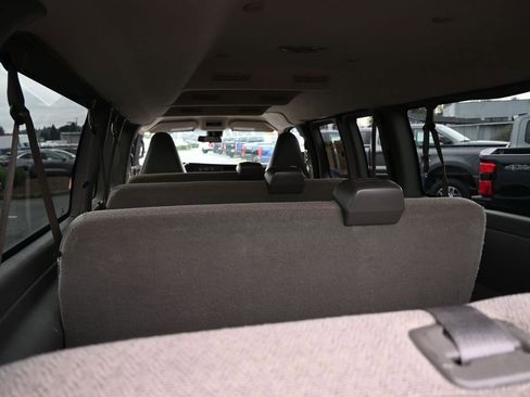 Used 2020 Chevrolet Express 3500 LT w/ LT Preferred Equipment Group image 24