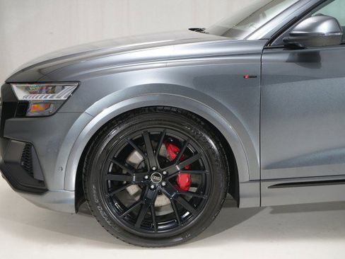 Used 2023 Audi Q8 Premium Plus w/ Premium Plus Package image 3
