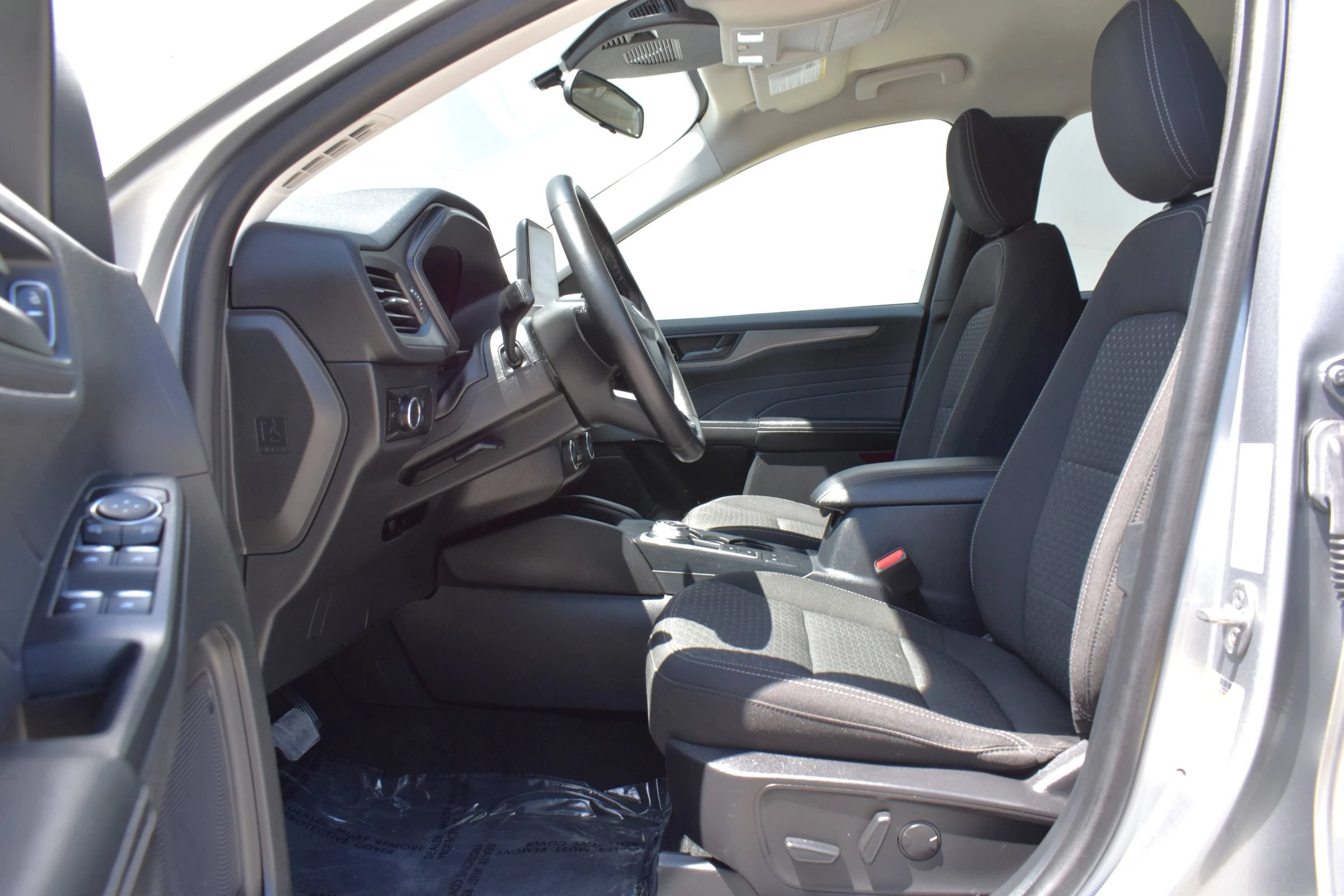 Used 2023 Ford Escape Active AWD/4WD image 45