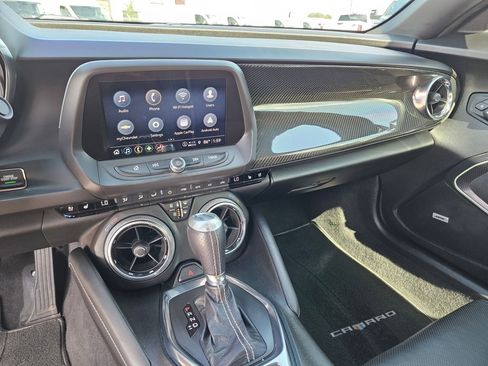 Used 2021 Chevrolet Camaro SS image 15