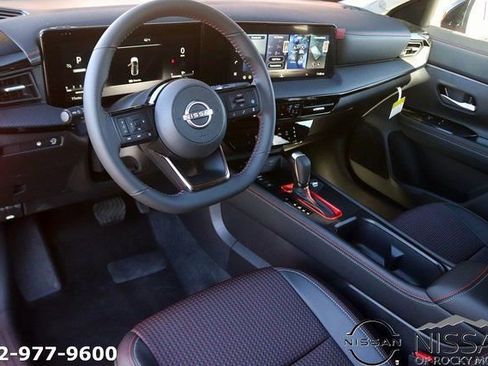 New 2026 Nissan Kicks SR FWD image 12