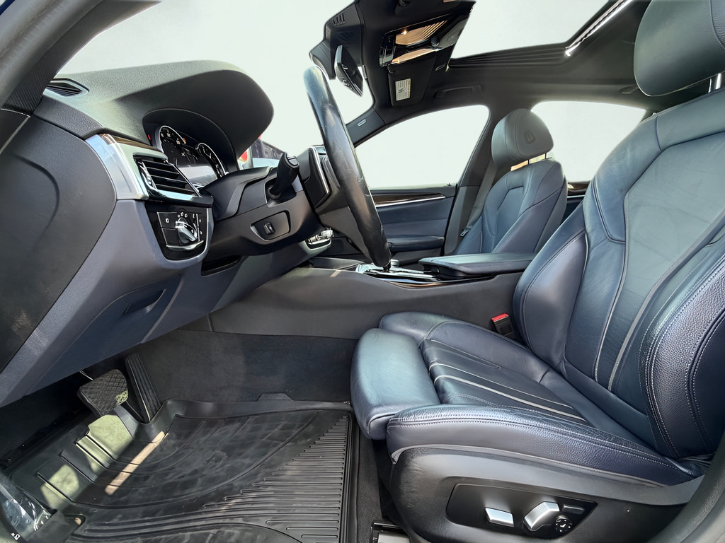 Used 2017 BMW 540i RWD image 16