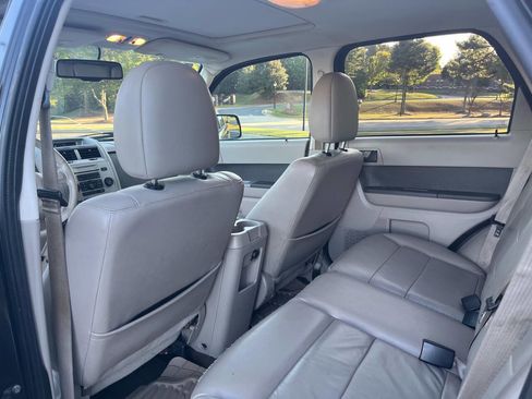 Used 2011 Ford Escape XLT w/ 203A Rapid Spec Order Code image 11