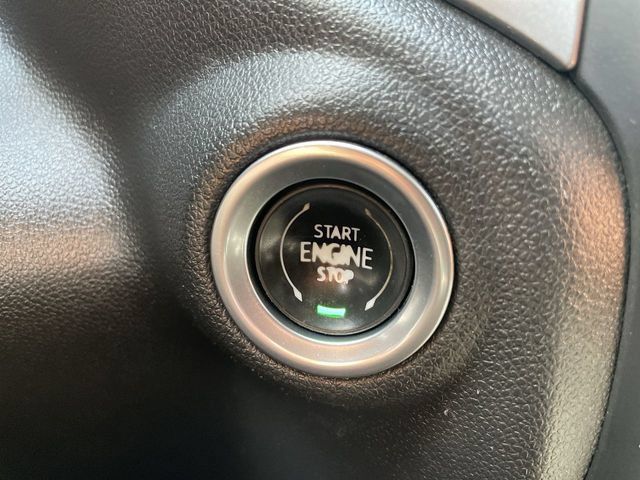Used 2022 Chevrolet Silverado 1500 Custom AWD/4WD image 16