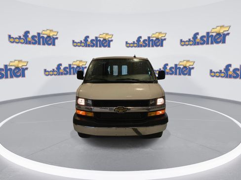 Used 2024 Chevrolet Express 2500 w/ Driver Convenience Package RWD image 3
