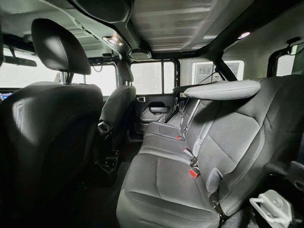 Used 2022 Jeep Wrangler Unlimited Sport AWD/4WD image 27