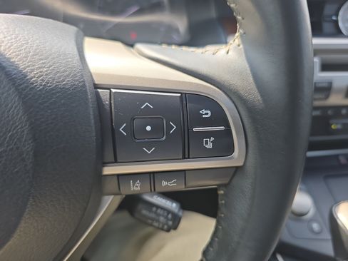 Used 2017 Lexus ES 350 w/ Premium Package FWD image 18