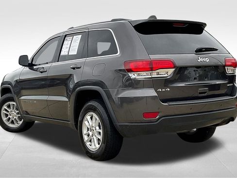 Used 2020 Jeep Grand Cherokee Laredo image 19
