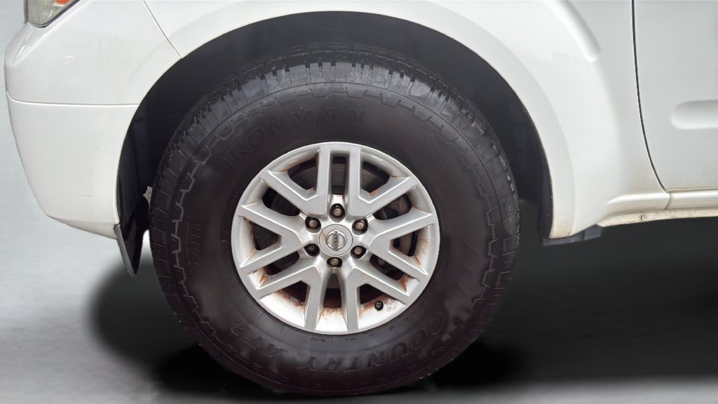 Used 2015 Nissan Frontier SV RWD image 15