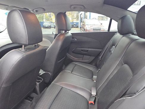 Used 2020 Chevrolet Sonic Premier image 31