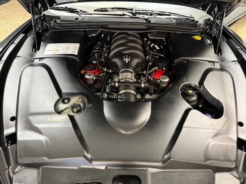 Used 2013 Maserati GranTurismo Sport image 30