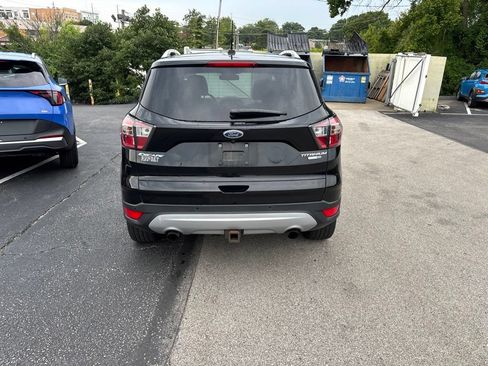 Used 2017 Ford Escape Titanium w/ Equipment Group 301A AWD/4WD image 4