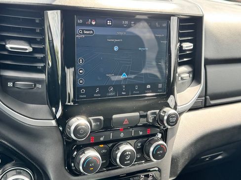 Used 2022 RAM 1500 Big Horn AWD/4WD image 22
