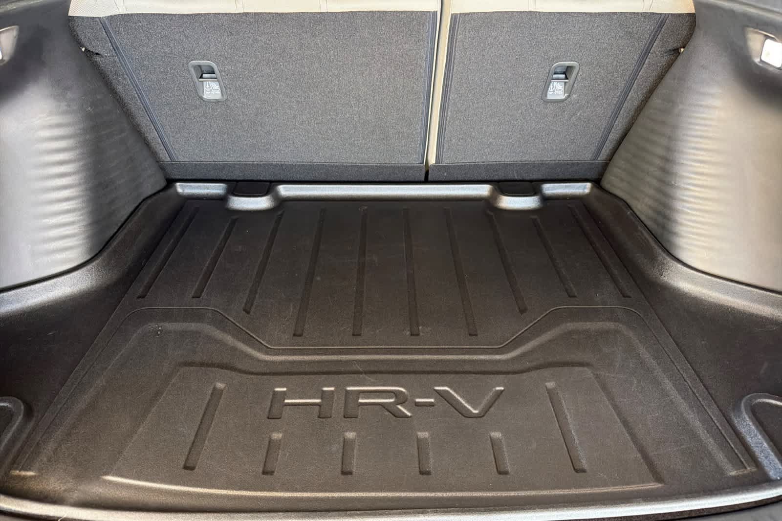 Used 2026 Honda HR-V LX image 15