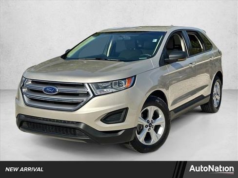 Used 2018 Ford Edge SE image 1